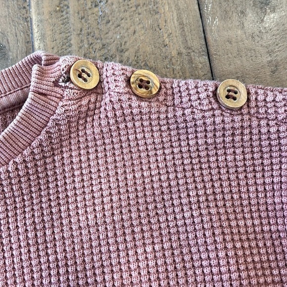 Zara waffle knit asymmetrical pullover sweatshirt - Picture 3 of 6